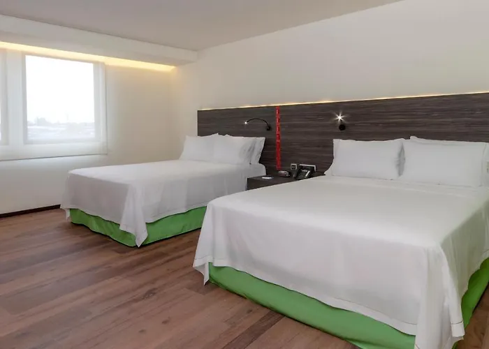 Express Aeropuerto, An Ihg Hotel