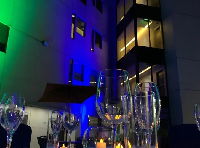 Hotel Express Aeropuerto, An Ihg 4*