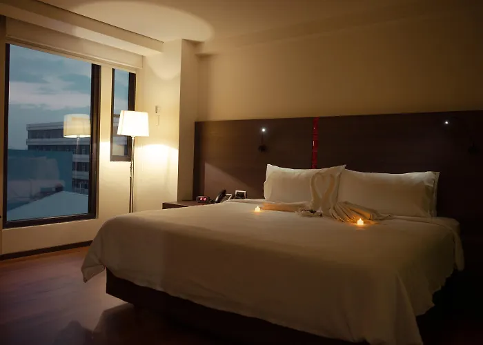 Express Aeropuerto, An Ihg Hotel 4*