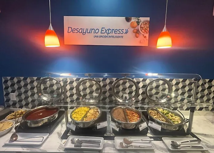 Express Aeropuerto, An Ihg 4*