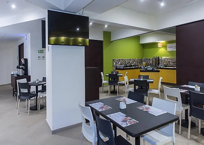 Hotel Express Aeropuerto, An Ihg