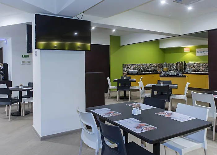 Express Aeropuerto, An Ihg Hotel